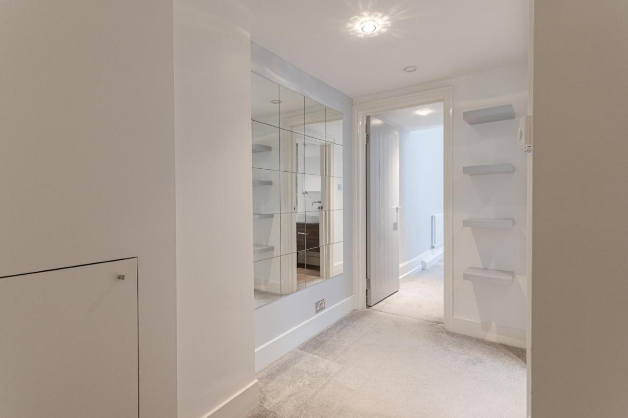 Kensington 2 Bed 2 Bath Apartment For 5 Guests London Exterior photo